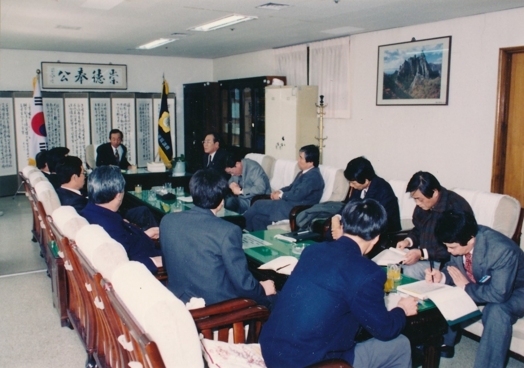 1994.3.24. 운영위원 및 공항관련 의원 합동회의 개최 2번째 파일