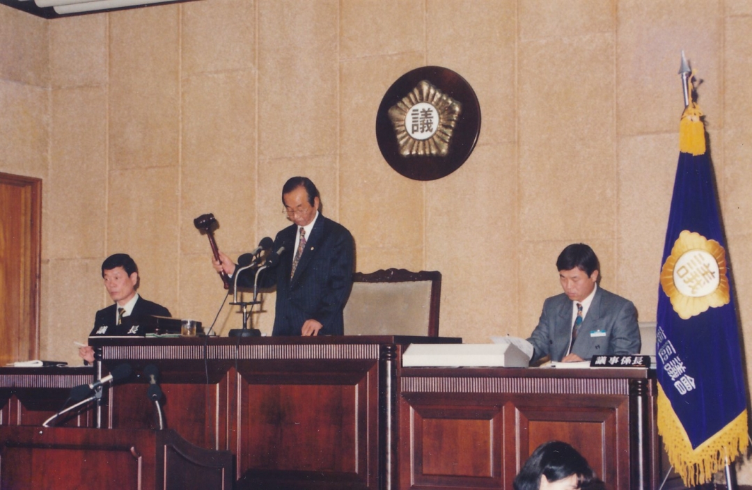 1994.11.25. 제32회 정기회 제1차 본회의(본회의장) 6번째 파일