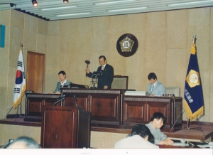 1994.8.29. 제29회 동구의회 임시회(본회의장) 4번째 파일