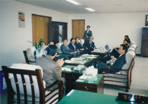 1991.11.27. 서울특별시 강남구 의원 내방 첨부파일