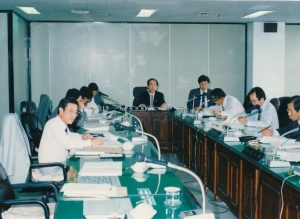 1993.5.12. 제18회 임시회 폐회중 도시건설위원회 제1차 회의 첨부파일