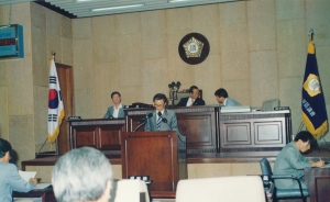 1994.8.29. 제29회 동구의회 임시회(본회의장) 첨부파일