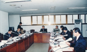1998.12.14.~12.17. 예산결산특별위원회 99년도 예산안심사 첨부파일