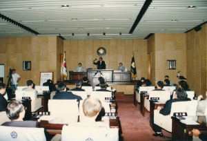 1998.7.24. 제67회 임시회 제2차 본회의 구정질문(장상수의원) 첨부파일