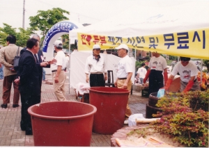 1999.5.15. 두부제조 및 목공예전시장 관람 첨부파일