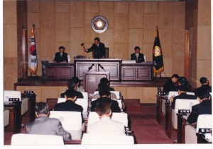 1999.5.25.~5.28. 제75회 임시회 개최 첨부파일