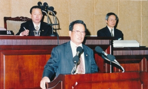 1999.12.24. 제81회 정기회 제3차 본회의 구정질문(이재녕 의원) 첨부파일