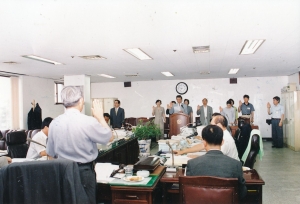 2000.6.25. 사회산업위원회 행정사무감사(약분업으로 인한 공휴일) 첨부파일