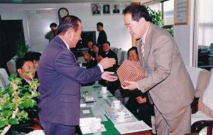 2000.10.25. 춘천시의회의원 동구의회 내방 첨부파일