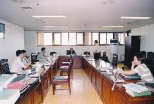 2001.6.8. 결산검사위원회(5층 소회의실) 첨부파일