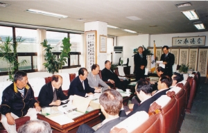 2003.6.30. 의정동우회 이사회(의장실) 첨부파일
