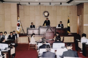 2005-05-16 제143회 임시회 1차본회의 첨부파일