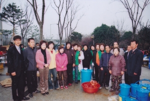 2006.12.7. 사랑의 김장나누기 행사(문체회관 야외공연장) 첨부파일