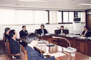 2002-09-09 예산결산특별위원회 위원장, 간사호선 첨부파일