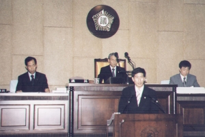 2004-07-05 제135회 정례회 첨부파일