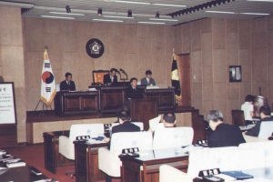 2004-09-03 제137회 임시회 2차본회의 첨부파일
