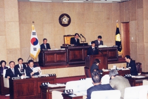 2004-11-19 제138회 임시회 2차본회의 첨부파일