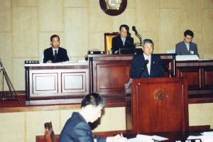 2005-04-16 제142회 임시회 2차본회의 첨부파일