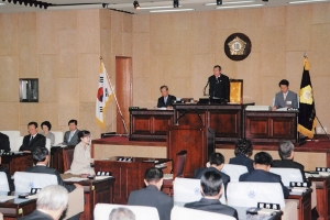 2005-05-20 제143회 임시회 2차본회의 첨부파일