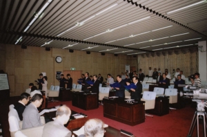 2005-07-05 정부의 공공기관 동구지역 유치를 위한 결의안 채택 첨부파일