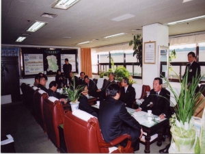 2005-12-09 황산시고찰단의장접견 첨부파일