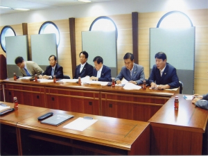 2006-08-29 괴전동국민임대주택단지 조성반대 대책 특별위원회 주택공사 대구경북본부장 방문 첨부파일