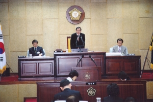 2009.2.17. 제186회 임시회 제1차 본회의(본회의장) 첨부파일