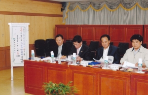 2009.4.30. 간판 시범거리사업추진위원 간담회(소회의실) 첨부파일