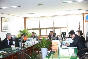 제206회 동구의회 제2차 정례회 상임위원회 활동(운영행정위원회) 첨부파일